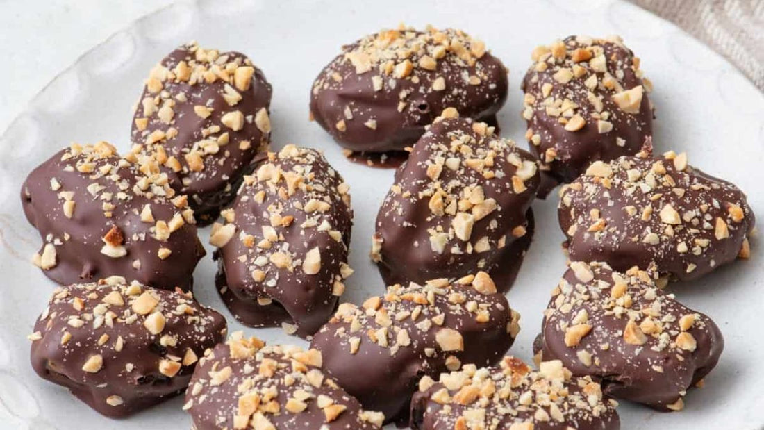 Raw_Snickers_Easter Eggs