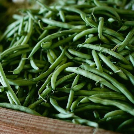 Green beans organic fruit vegetable Brisbane, delivered fresh by Joy Wholefoods.